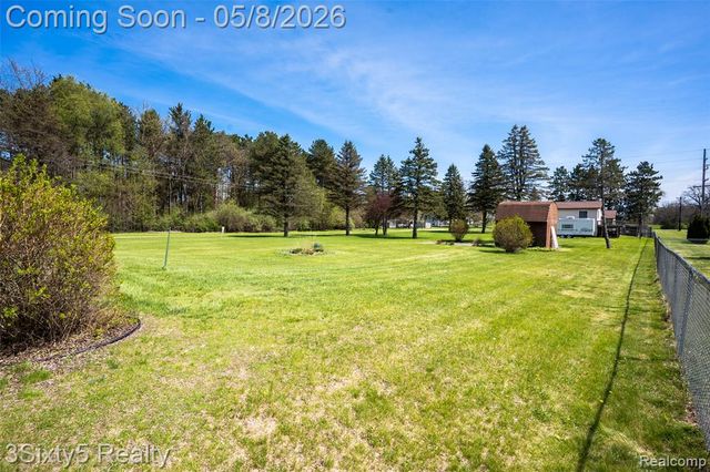 1783 Farnsworth Road, Lapeer, MI 48446