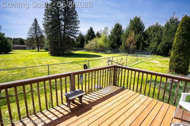 1783 Farnsworth Road, Lapeer, MI 48446