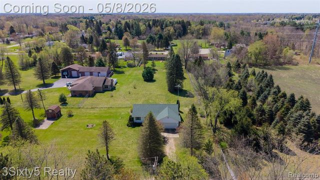 1783 Farnsworth Road, Lapeer, MI 48446