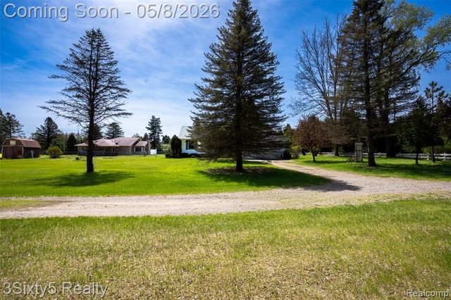 1783 Farnsworth Road, Lapeer, MI 48446