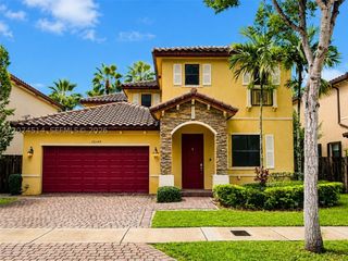 15149 SW 113th Ter, Miami, FL 33196