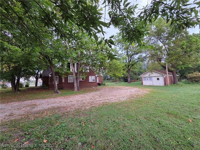 118 E Main Street, Charleston, AR 72933