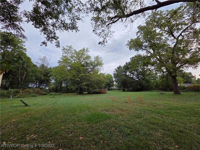 118 E Main Street, Charleston, AR 72933