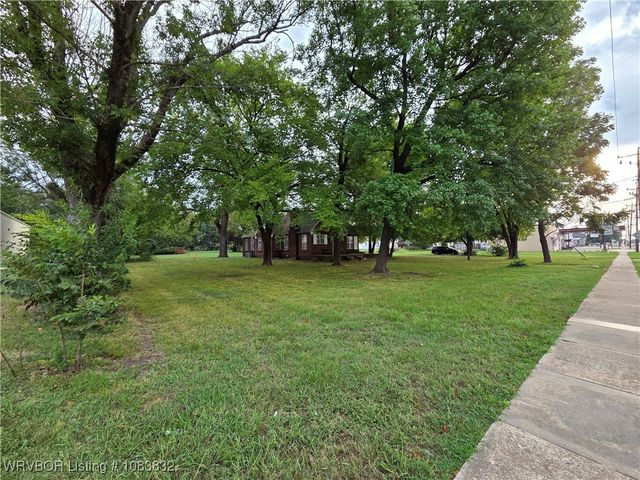 118 E Main Street, Charleston, AR 72933