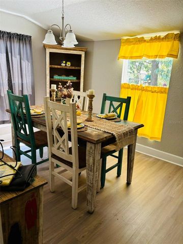 208 WEAVER AVENUE, Lake Wales, FL 33853