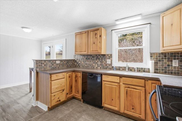 1249 Blue Ridge Tpke, Fincastle, VA 24090