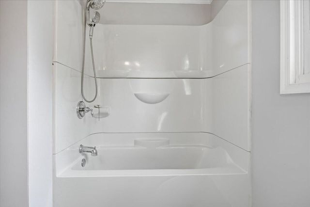 1249 Blue Ridge Tpke, Fincastle, VA 24090