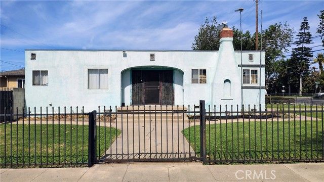 920 S Flower, Santa Ana, CA 92703