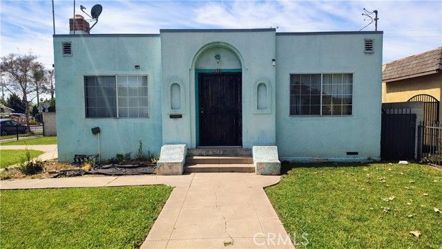 920 S Flower, Santa Ana, CA 92703