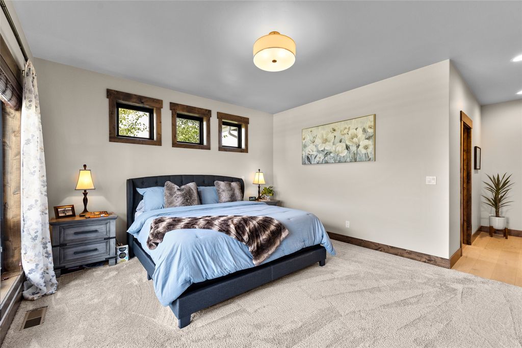 330 Harvest View Lane, Kalispell, MT 59901 photo 26