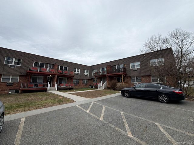 23 Crescent Drive 90, Thiells, NY 10984