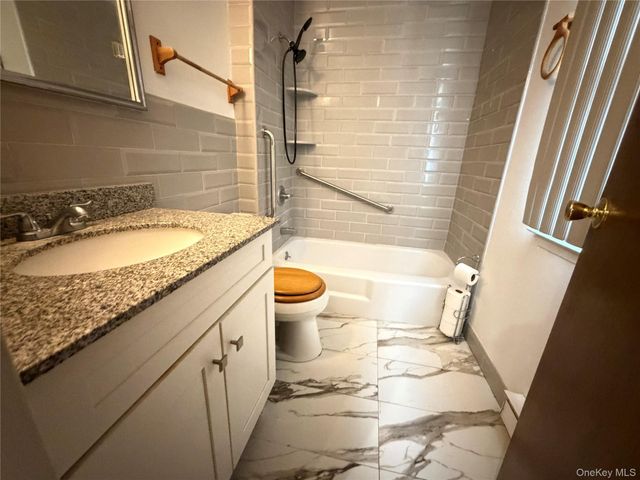 23 Crescent Drive 90, Thiells, NY 10984