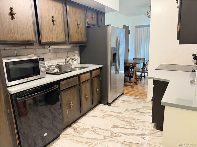 23 Crescent Drive 90, Thiells, NY 10984