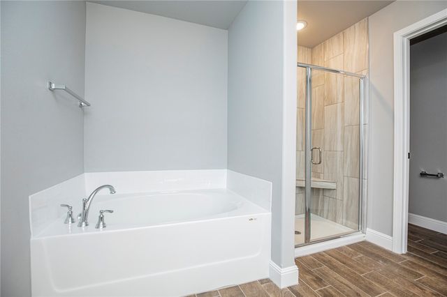 2010 Periwinkle Place, Centerton, AR 72719