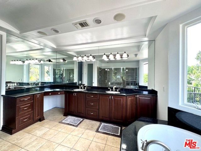 22401 Baltar Street, West Hills (los Angeles), CA 91304