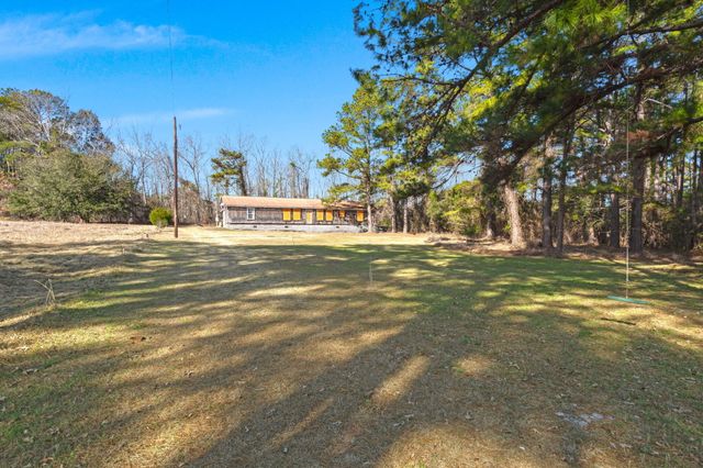 328 Rodeo Drive, Eutawville, SC 29048