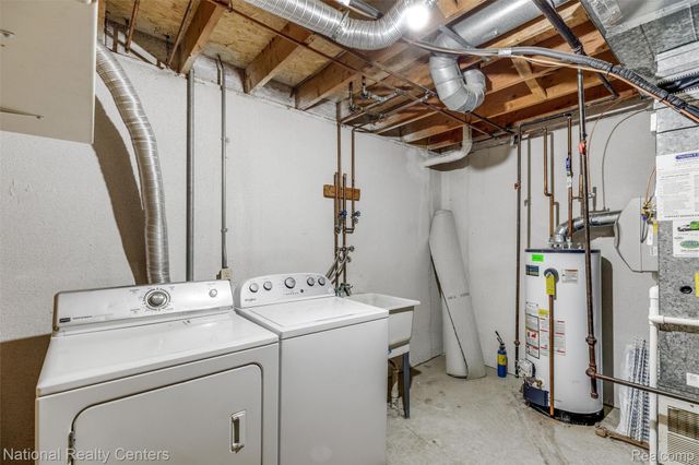 22353 PEACHTREE, Novi, MI 48375