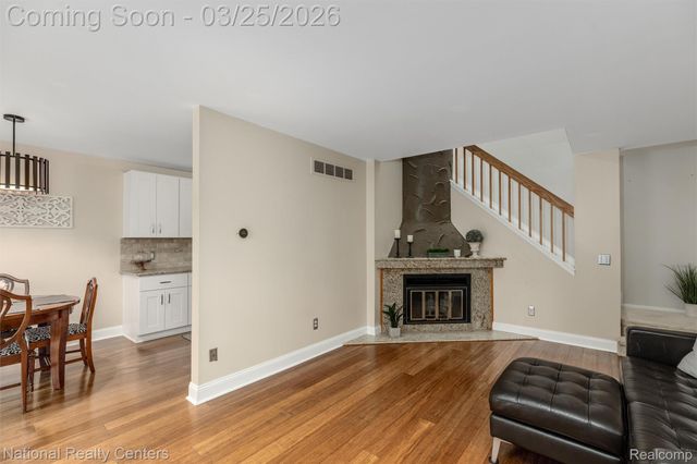 22353 PEACHTREE, Novi, MI 48375