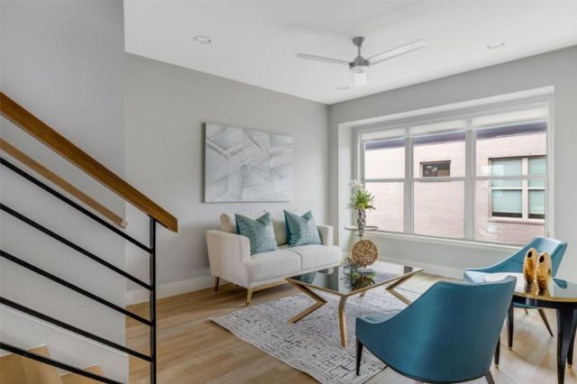 3706 W Beverly Drive, Dallas, TX 75209