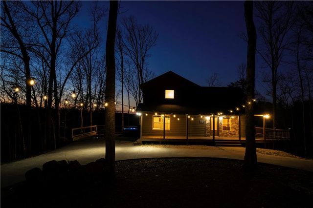 395 Packs Valley, Blue Ridge, GA 30513