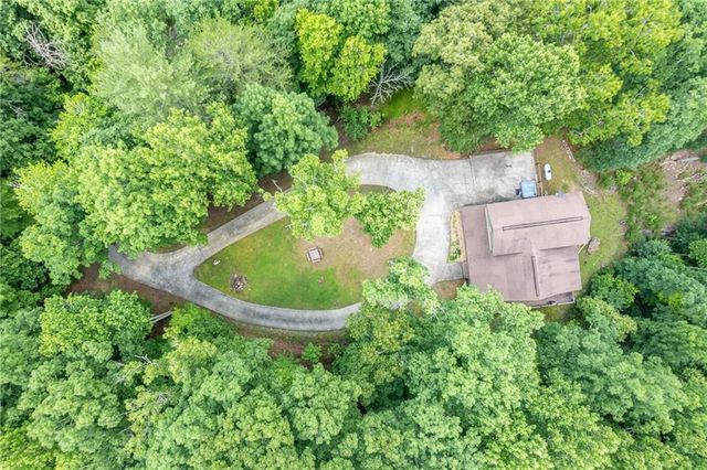 395 Packs Valley, Blue Ridge, GA 30513