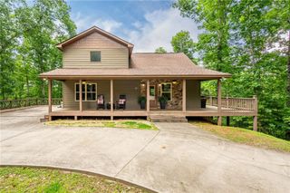 395 Packs Valley, Blue Ridge, GA 30513