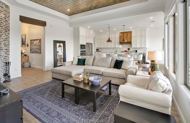 5013 Greenstone Way, Bryan, TX 77802