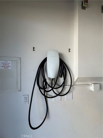 2388 Yasamin, Upland, CA 91786