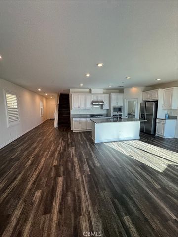 2388 Yasamin, Upland, CA 91786