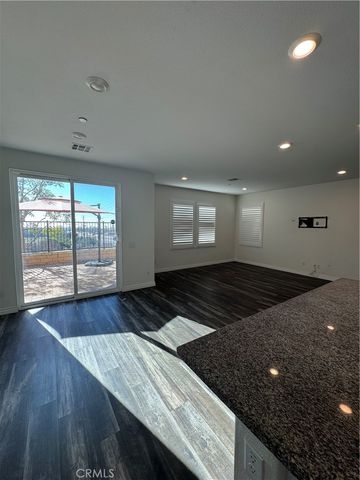 2388 Yasamin, Upland, CA 91786