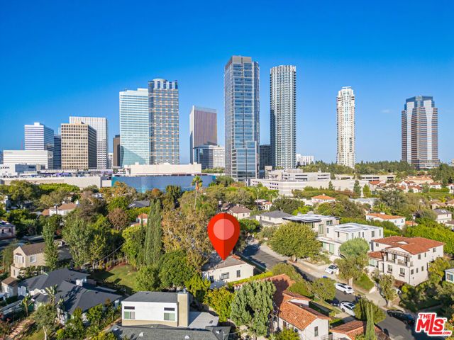 10323 Dunkirk Avenue, Los Angeles, CA 90025