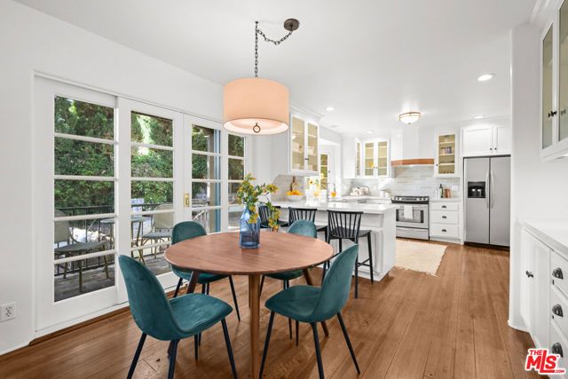 10323 Dunkirk Avenue, Los Angeles, CA 90025