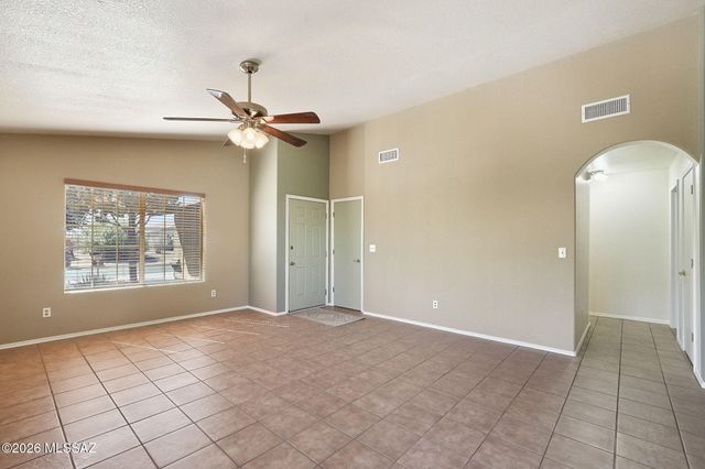 1578 W Camino Acierto, Sahuarita, AZ 85629