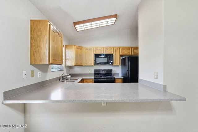 1578 W Camino Acierto, Sahuarita, AZ 85629