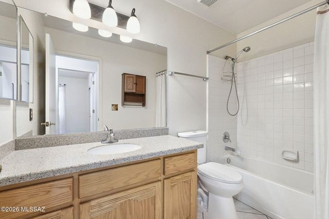 1578 W Camino Acierto, Sahuarita, AZ 85629