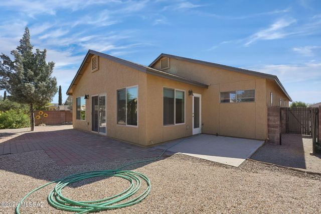 1578 W Camino Acierto, Sahuarita, AZ 85629