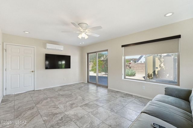 1578 W Camino Acierto, Sahuarita, AZ 85629