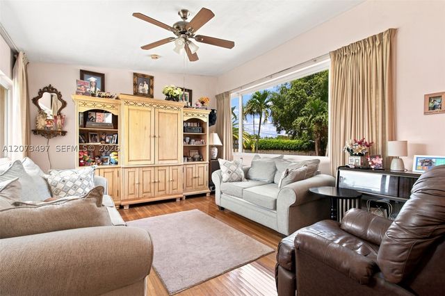 3240 SW 84th Ave, Miami, FL 33155