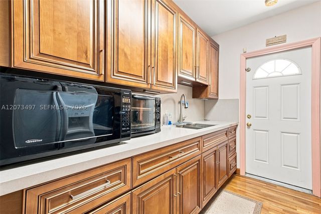 3240 SW 84th Ave, Miami, FL 33155