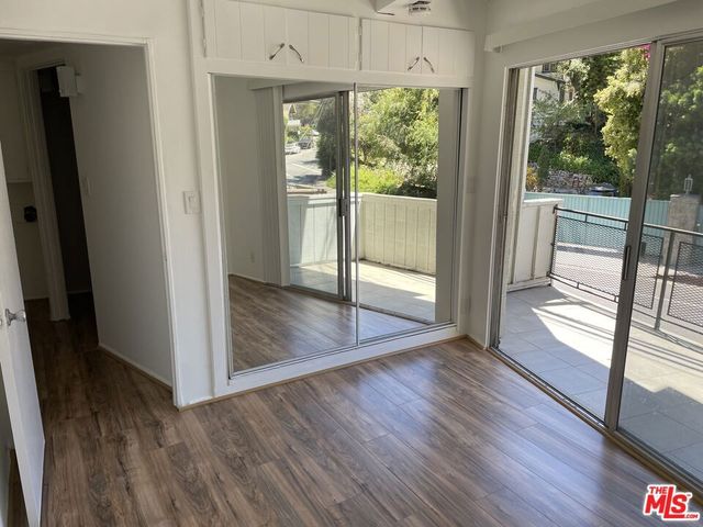 2154 N BEVERLY GLEN Boulevard, Los Angeles, CA 90077