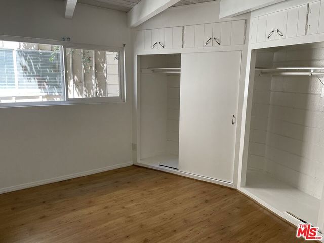 2154 N BEVERLY GLEN Boulevard, Los Angeles, CA 90077