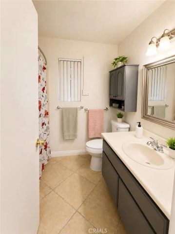 2870 Nandina Drive, Palmdale, CA 93550