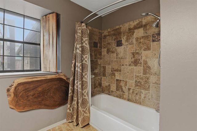 14125 Osage Drive, Edmond, OK 73013