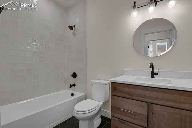 726 E Platte Avenue, Colorado Springs, CO 80903