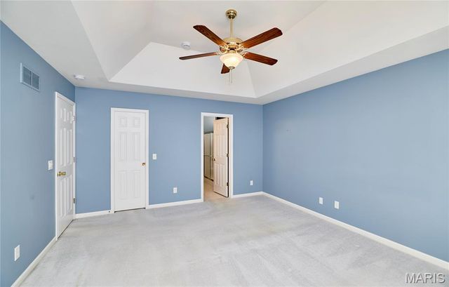 122 Westgate Drive, St Peters, MO 63376