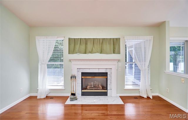122 Westgate Drive, St Peters, MO 63376
