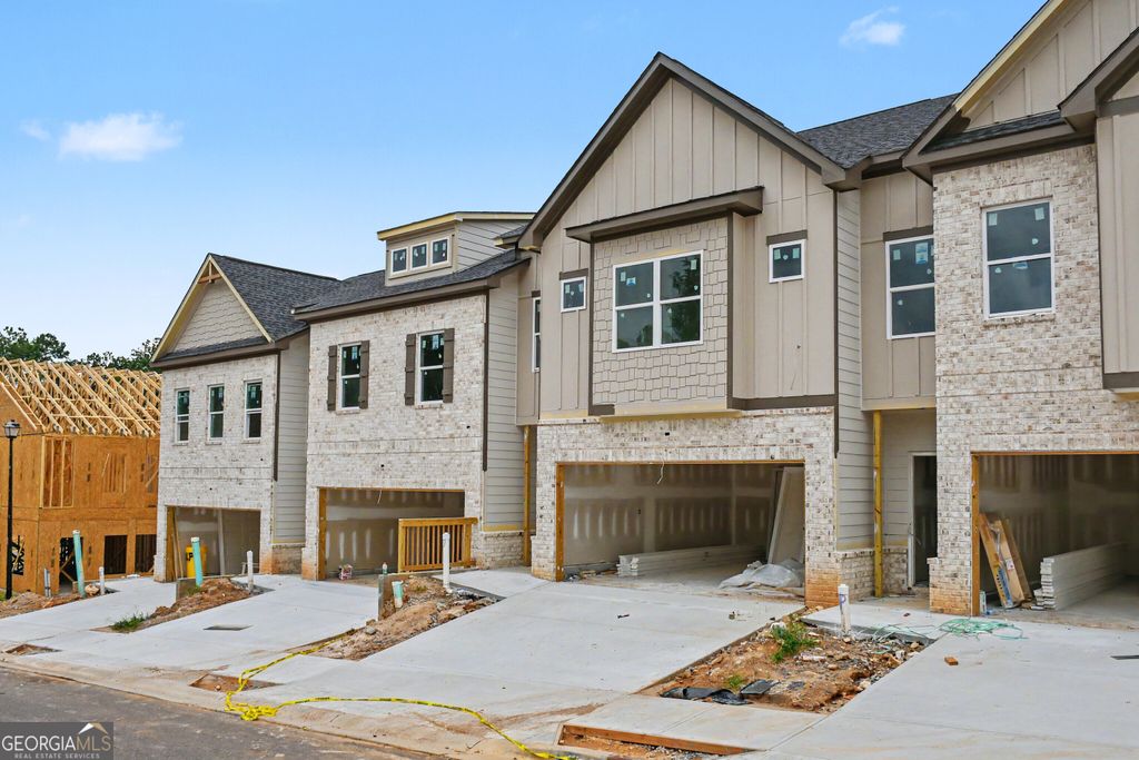 4357 Fern River Bend 35, Norcross, GA 30093