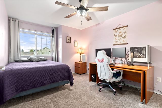 10018 Cascadian Avenue SE, Yelm, WA 98597