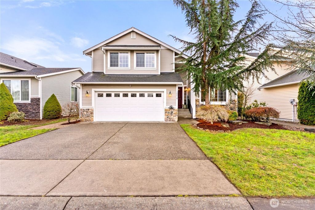 10018 Cascadian Avenue SE, Yelm, WA 98597