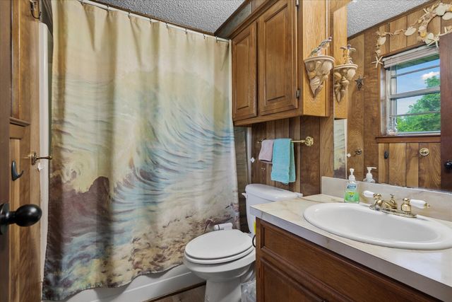 307 Cox Street, Wills Point, TX 75169